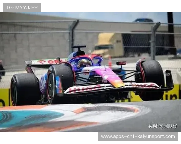 赛车速度过快刹不住，险撞墙的背后到底藏着什么秘密？